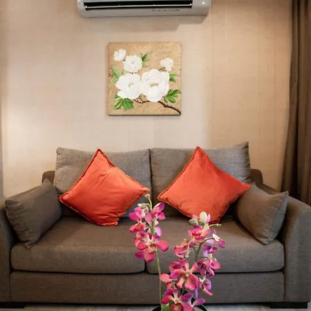 Shine33 Apartment Bangkok Exterior photo